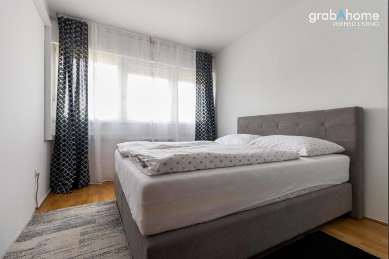 Appartement Crosspoint Zagreb Extérieur photo